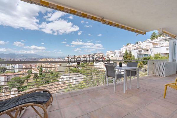 Terraced house in Limonar, Málaga — image 3