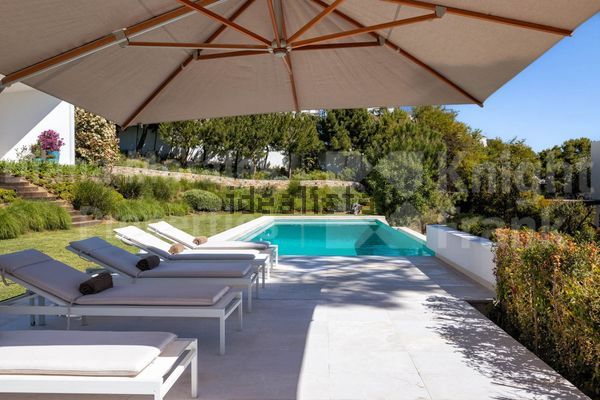 5-bedroom freehold villa in Benahavís — photo 4 of 5