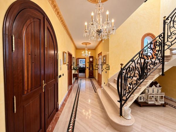 4-bedroom freehold villa in Calvià — photo 4 of 5