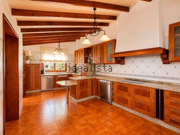 Detached house in Urbanización Golf Río Real, Rio Real, Marbella — image 4