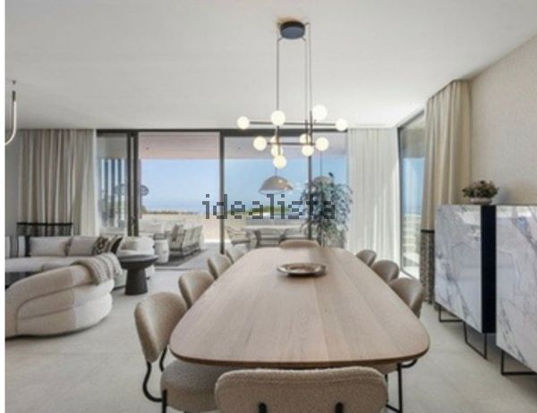 4-bedroom freehold villa in Marbella — photo 4 of 5
