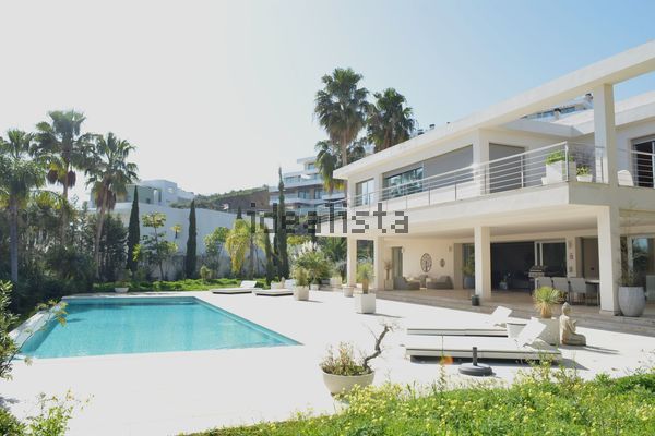 4-bedroom freehold villa in Mijas — photo 4 of 5