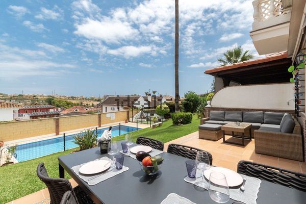 4-bedroom freehold villa in Mijas — photo 1 of 5