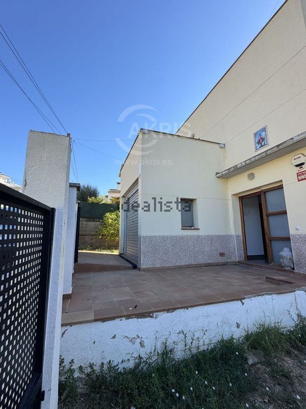 Detached house in Avenida Mas Romeu, Mas Romeu, Lloret de Mar — image 5