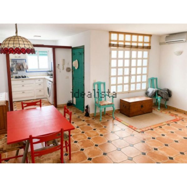 2-bedroom freehold villa in Marbella — photo 1 of 5