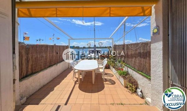 4-bedroom freehold villa in Roses — photo 1 of 5