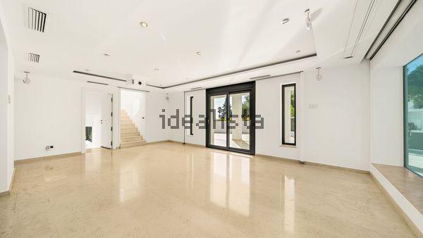 Detached house in La Carolina-Guadalpín, Marbella — image 5