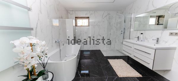 7-bedroom freehold villa in Benalmádena — photo 2 of 5