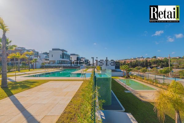 Terraced house in Calle Amatista, 46, Nueva Atalaya, Estepona — image 5