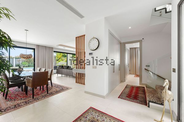 Detached house in CL Hortensias Las, 25, Nueva Andalucía, Marbella — image 4