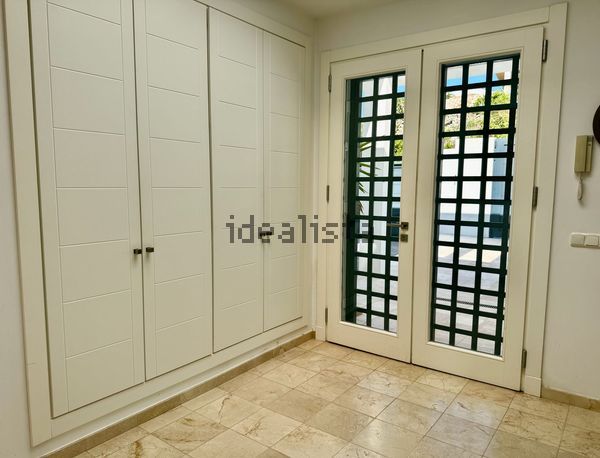 3-bedroom freehold villa in Manilva — photo 5 of 5