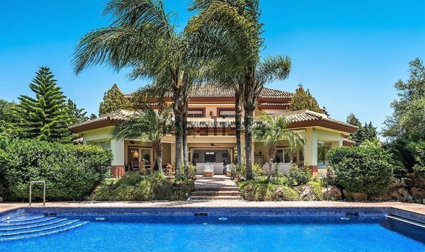 7-bedroom freehold villa in Marbella — photo 2 of 5