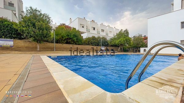 4-bedroom freehold villa in Lloret de Mar — photo 2 of 5