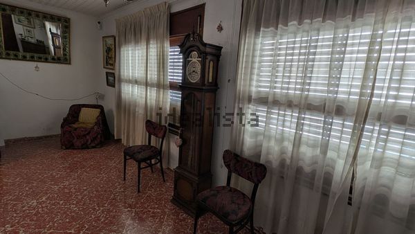 Terraced house in Calle de Can Domenge, Camp Redo, Palma de Mallorca — image 4