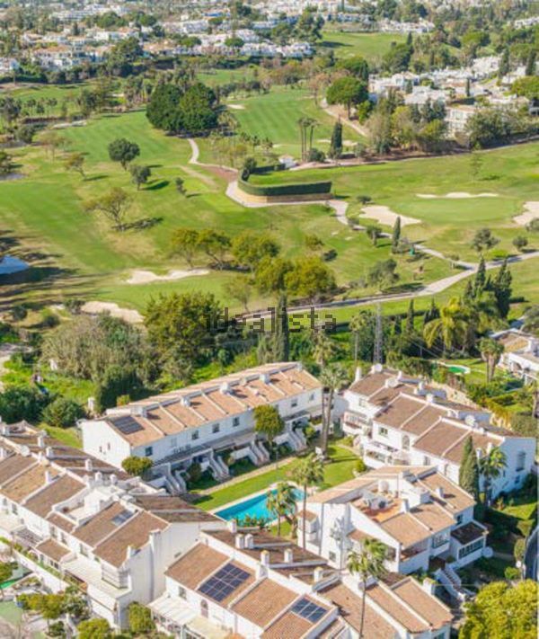 Terraced house in La Pinta, Aloha, Marbella — image 3