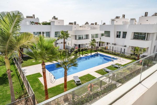 Terraced house in Rio Real, Marbella — image 3