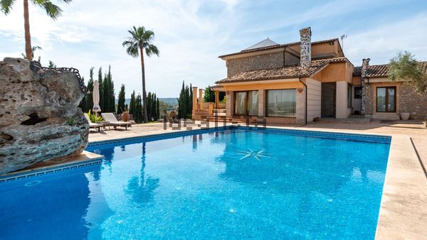 5-bedroom freehold villa in Palma — photo 4 of 5