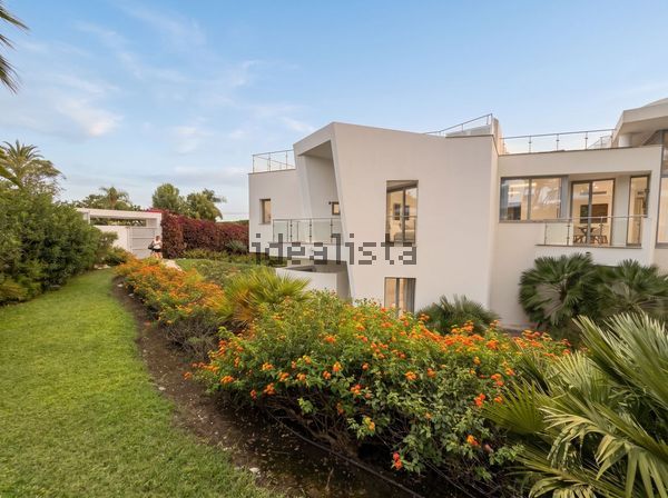 Semi-detached house in Verdi-ur Sierra Blanca, Sierra Blanca, Marbella — image 3
