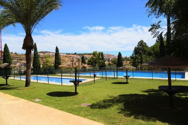 4-bedroom freehold villa in Mijas — photo 1 of 5