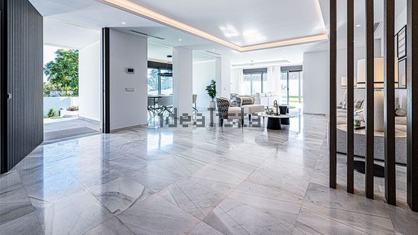 Detached house in Calle de la Merced, 13, La Merced, Marbella — image 3