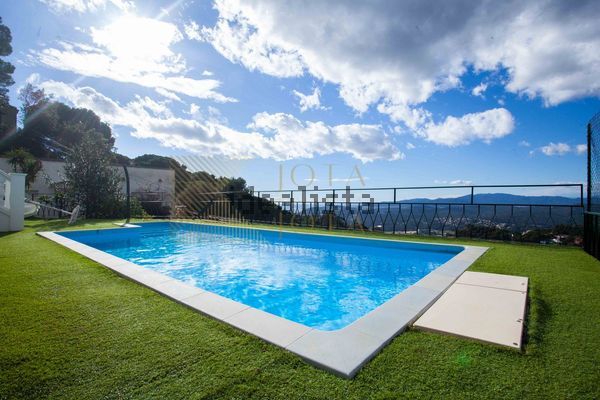 4-bedroom freehold villa in Lloret de Mar — photo 3 of 5