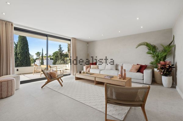 4-bedroom freehold villa in Benahavís — photo 4 of 5