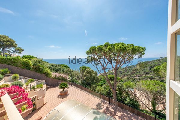 5-bedroom freehold villa in Sant Feliu de Guíxols — photo 3 of 5