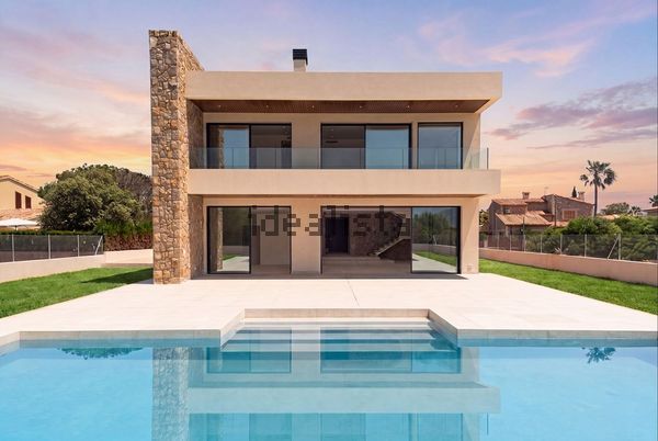 5-bedroom freehold villa in Pollença — photo 2 of 5