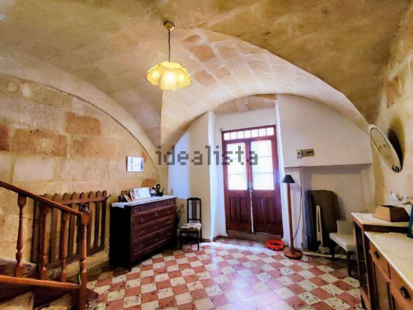 Village house in Calle de Sant Cristòfol, Ciutadella, Ciutadella de Menorca — image 4