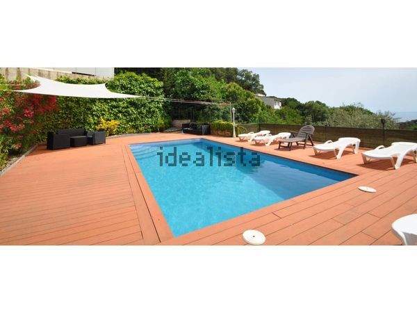 4-bedroom freehold villa in Lloret de Mar — photo 3 of 5