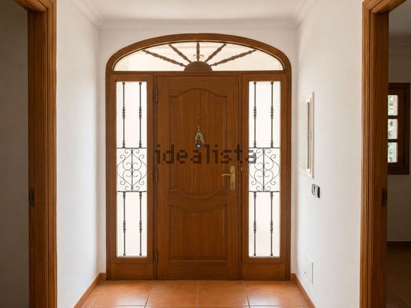 4-bedroom freehold villa in Andratx — photo 2 of 5