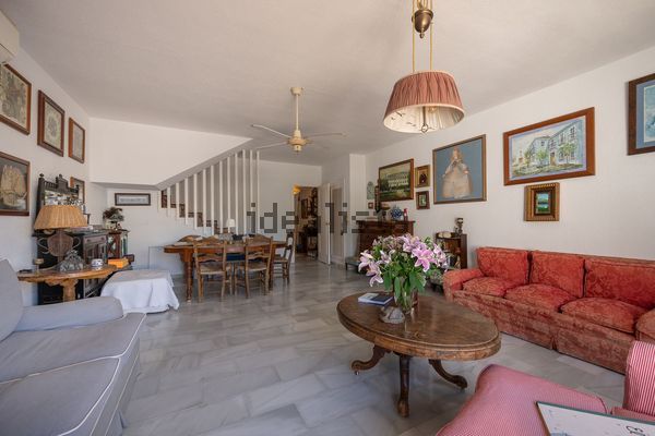 Semi-detached house in Marcasita-arroyo Piedras Nn, Nagüeles, Marbella — image 4