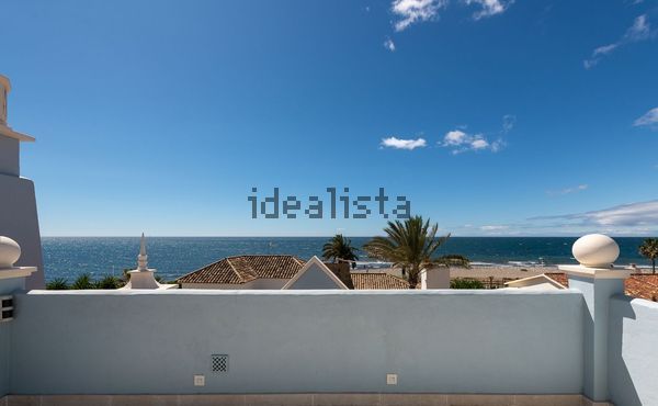 6-bedroom freehold villa in Marbella — photo 2 of 5