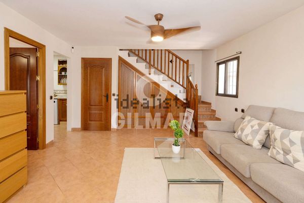 3-bedroom freehold villa in Estepona — photo 4 of 5