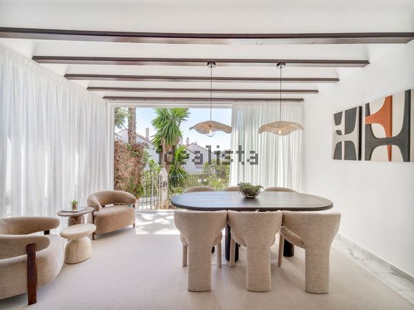 3-bedroom freehold villa in Marbella — photo 5 of 5