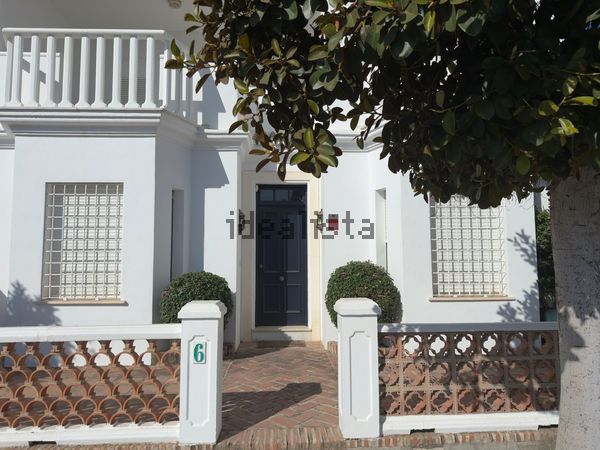 4-bedroom freehold villa in Marbella — photo 5 of 5