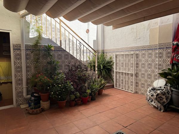 4-bedroom freehold villa in Málaga — photo 2 of 5