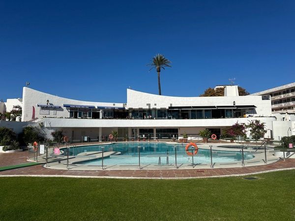 2-bedroom freehold villa in Estepona — photo 4 of 5