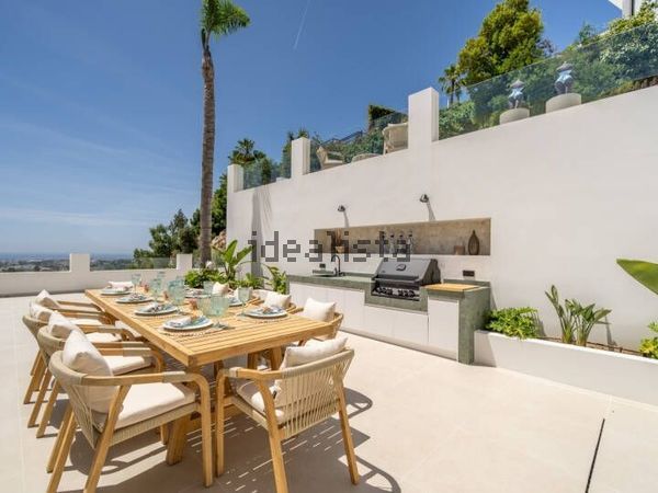 Detached house in Nueva Andalucia k, 23, Los Naranjos, Marbella — image 5