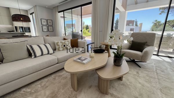 4-bedroom freehold villa in Marbella — photo 4 of 5