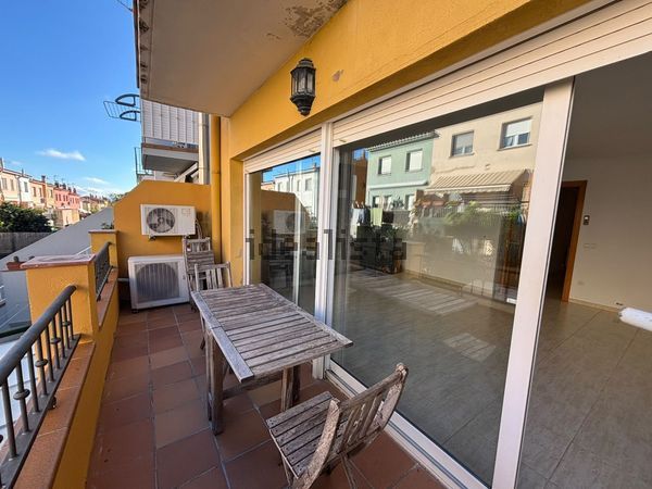 Terraced house in Passatge Creu de la Rutlla Nn, Casco, Torroella de Montgrí — image 4