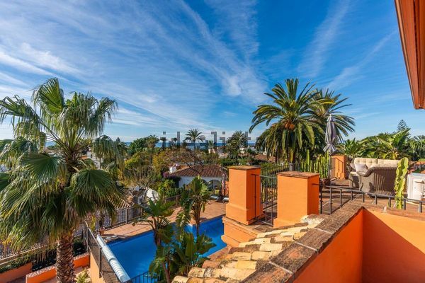 3-bedroom freehold villa in Marbella — photo 5 of 5