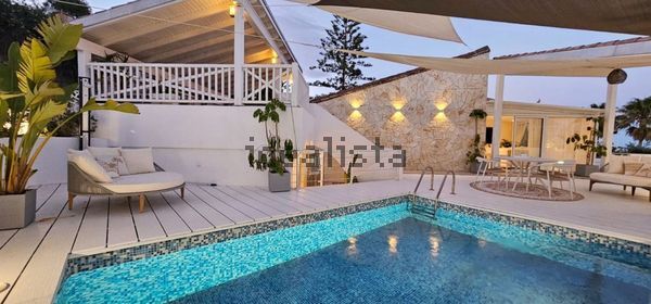 3-bedroom freehold villa in Estepona — photo 3 of 5