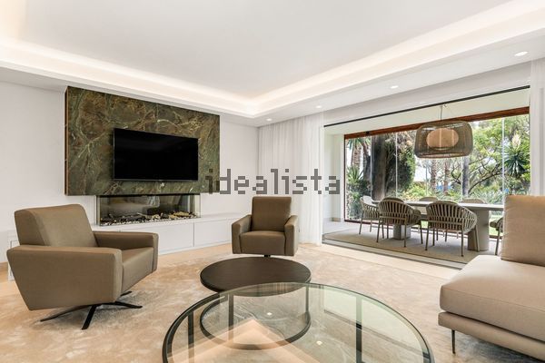 Terraced house in Urbanizacion Presidente Beach, 17, El Velerín, Estepona — image 3