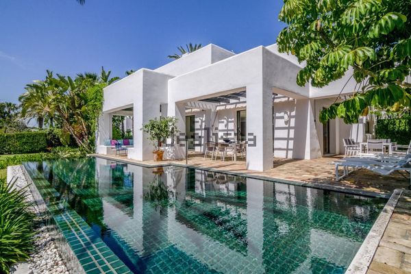5-bedroom freehold villa in Casares — photo 2 of 5