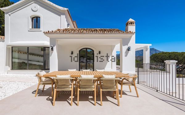 5-bedroom freehold villa in Benahavís — photo 5 of 5