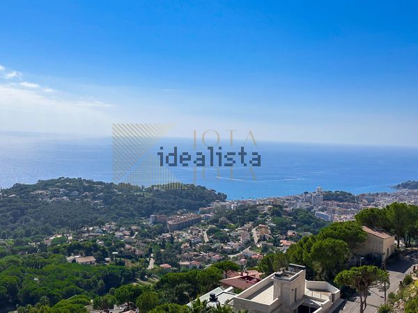 Detached house in Calle del Canigó, 1, Roca Grossa, Lloret de Mar — image 5