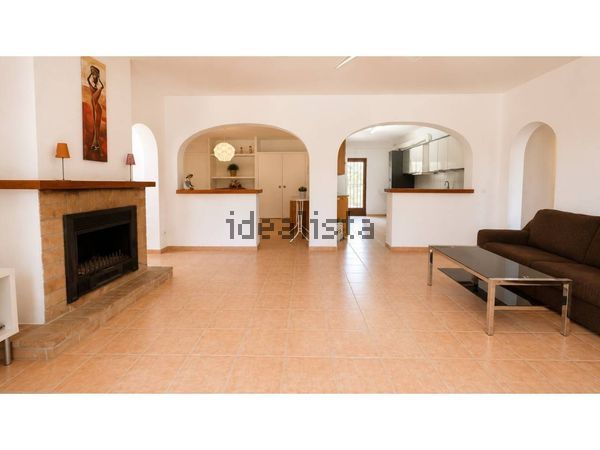 4-bedroom freehold villa in Alcúdia — photo 3 of 5