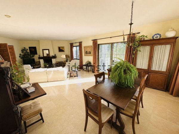 3-bedroom freehold villa in Estepona — photo 5 of 5