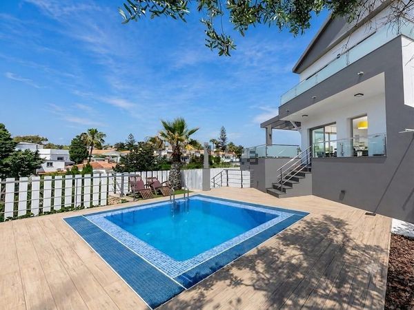 3-bedroom freehold villa in Mijas — photo 2 of 5